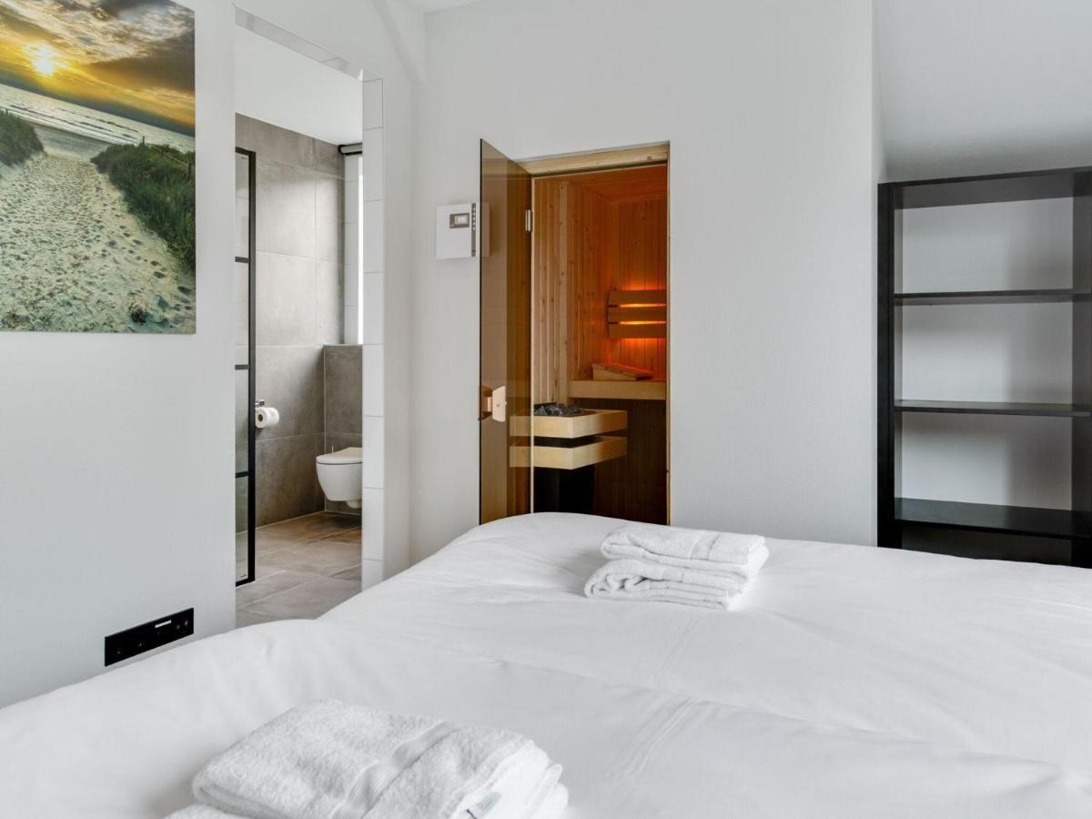 Fantastic Holiday Home With Sauna Westermient Ngoại thất bức ảnh